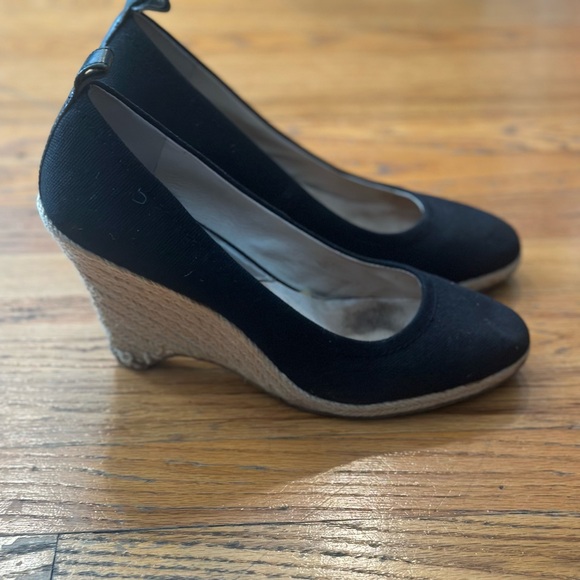 Michael Kors Espadrille wedges -size 8.5 - Picture 1 of 7